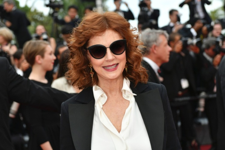 женщина в возрасте